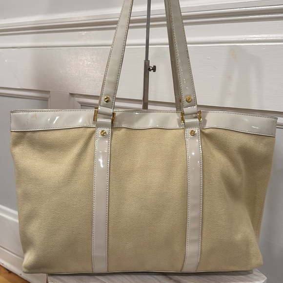 Tory Burch Bag Canvas and Patent Leather Trimmed Beach Tote - Picture 6 of 17